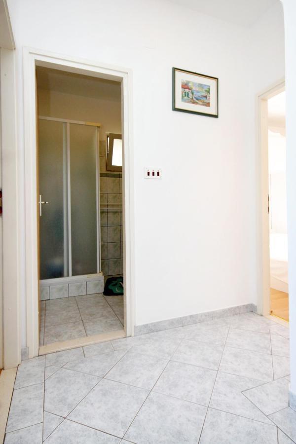 Apartments With A Parking Space Prizba, Korcula - 219 Εξωτερικό φωτογραφία